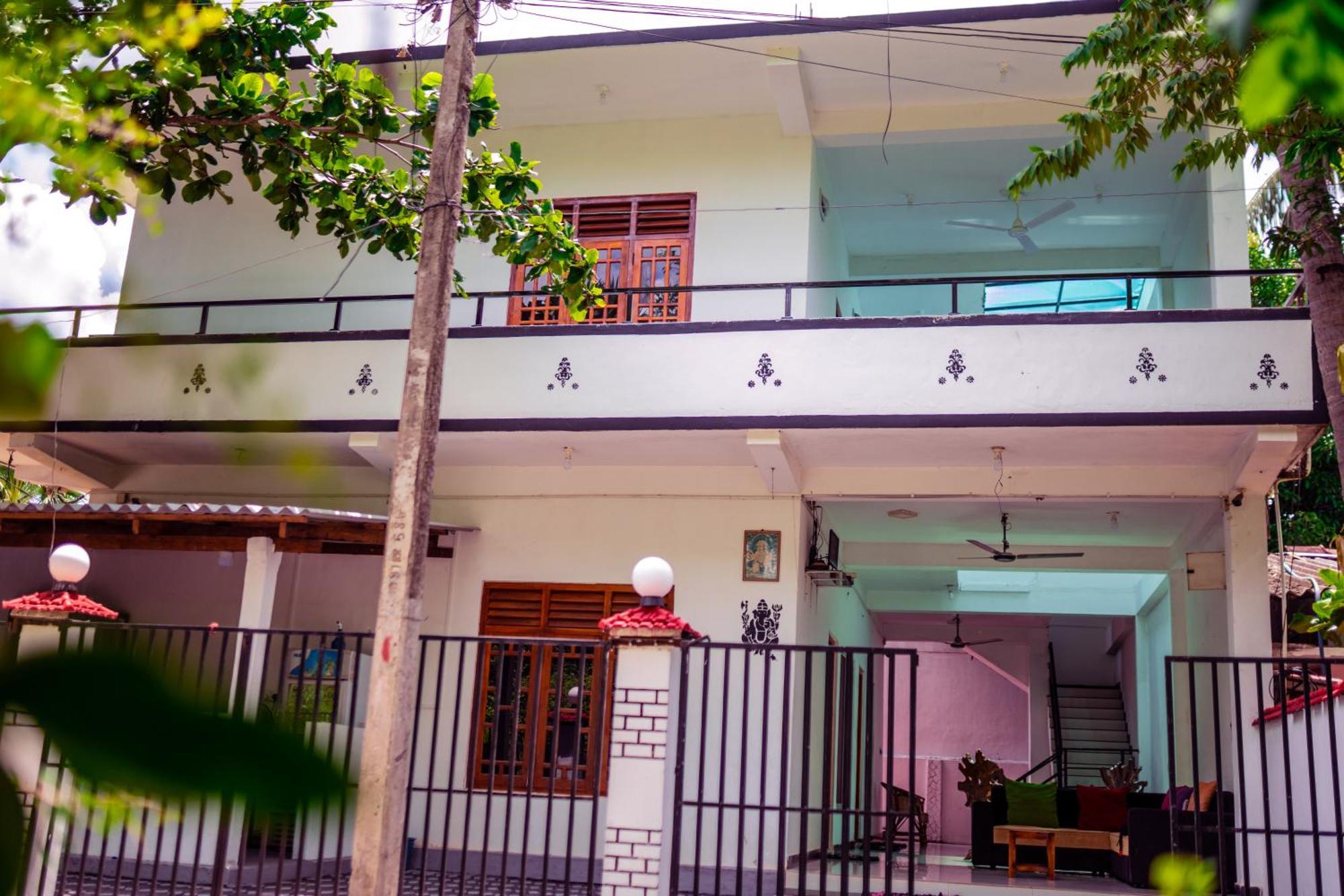 Hilton Cottage Trincomalee Eksteriør bilde
